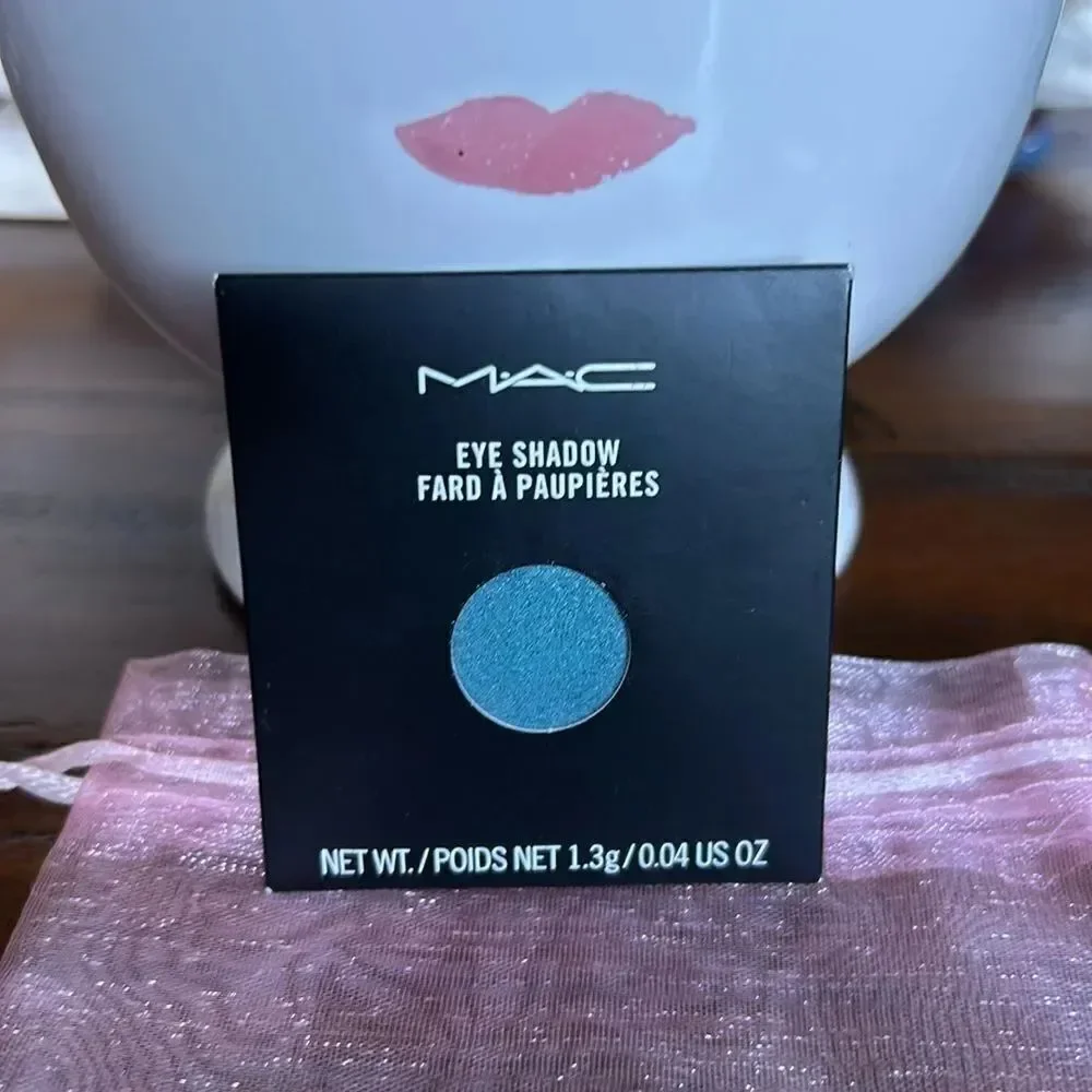 M.A.C Pro Palette Refill Pan Eye Shadow Teal Appeal Discontinued color NeW